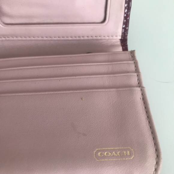 Vintage Coach Wallet - Picture 2 of 3